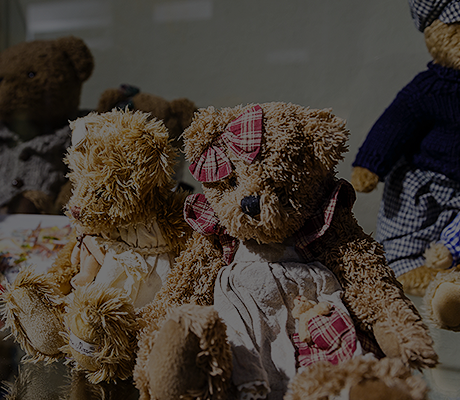 Teddy bears on display table